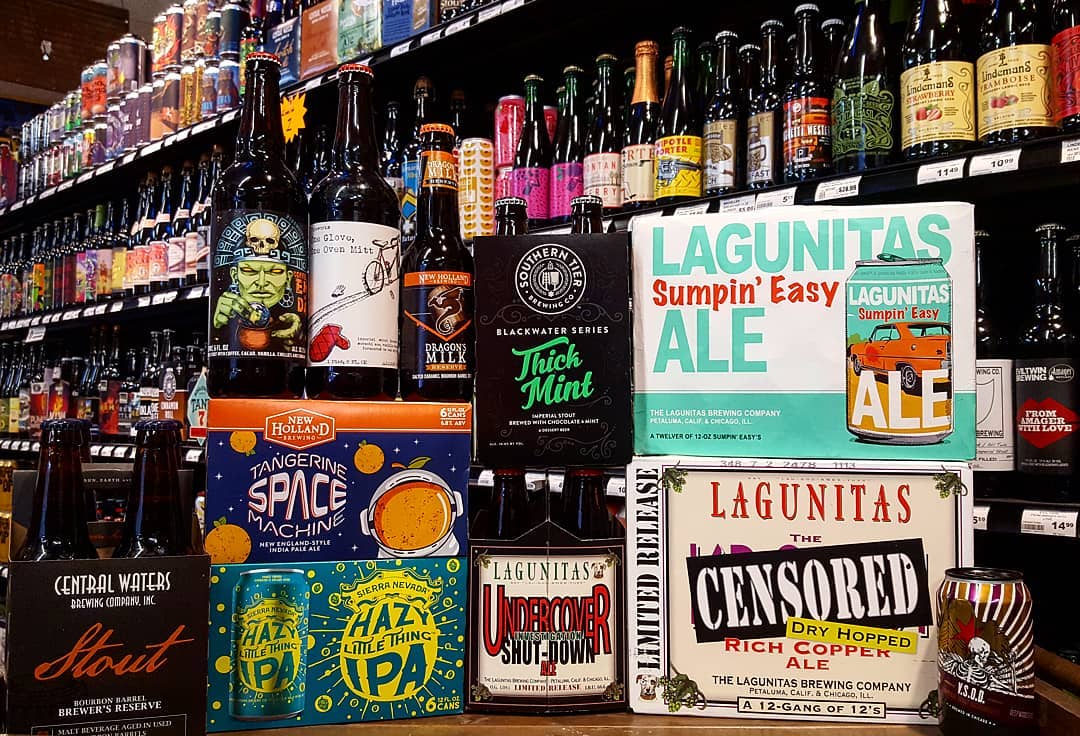 MorenosLiquors's tweet photo. January is off to a good start! Highlights: @PipeworksBrewin coffee end of days, @CWBrewing Brewers Reserve Stout, @newhollandbrew,@RevBrewChicago #VSOD. #chicago #littlevillage #newenglandstyleipa #hazyipa #stout #ipa #craftbeer #beer #chicagocraftbeer https://t.co/gCBpbZIK8h