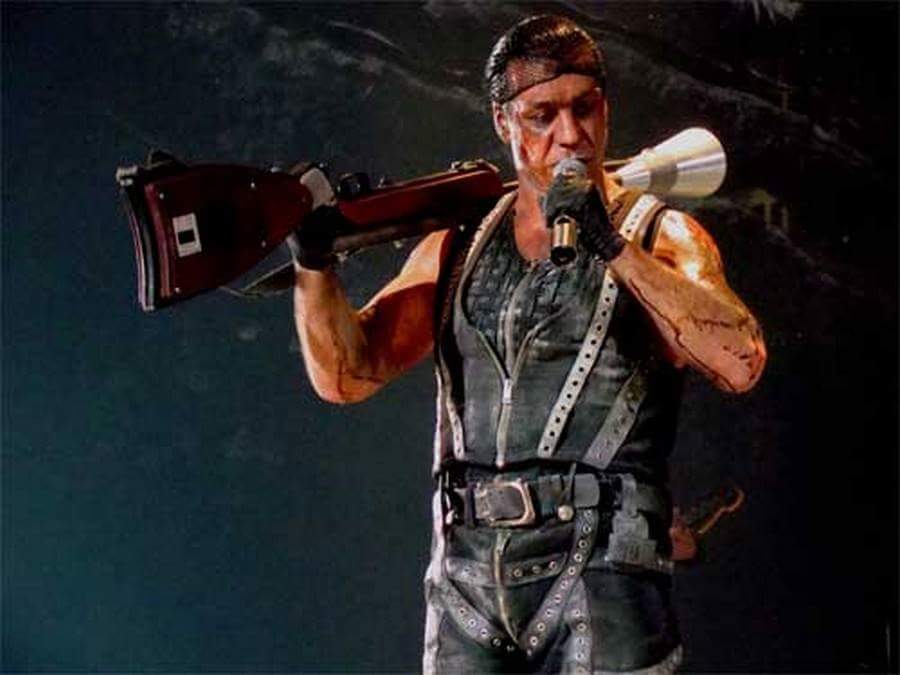 Happy Birthday to Till Lindemann, Jan 4, 1963 :-D \\m/
Rammstein 