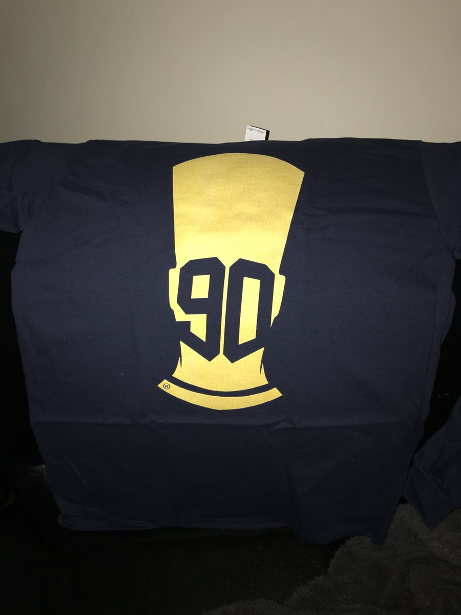 Lahn_Don's tweet photo. Can’t have a favorite player and not support dude. #Post90 🤘🏾😏 https://t.co/FcS3fbvhqP
