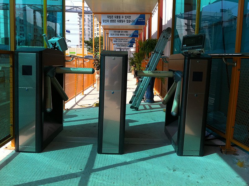 포스코(POSCO) 건설 익산 현장 설치 사례

#Posco #포스코 #포스코건설사례 #익산현장 #익산출입구