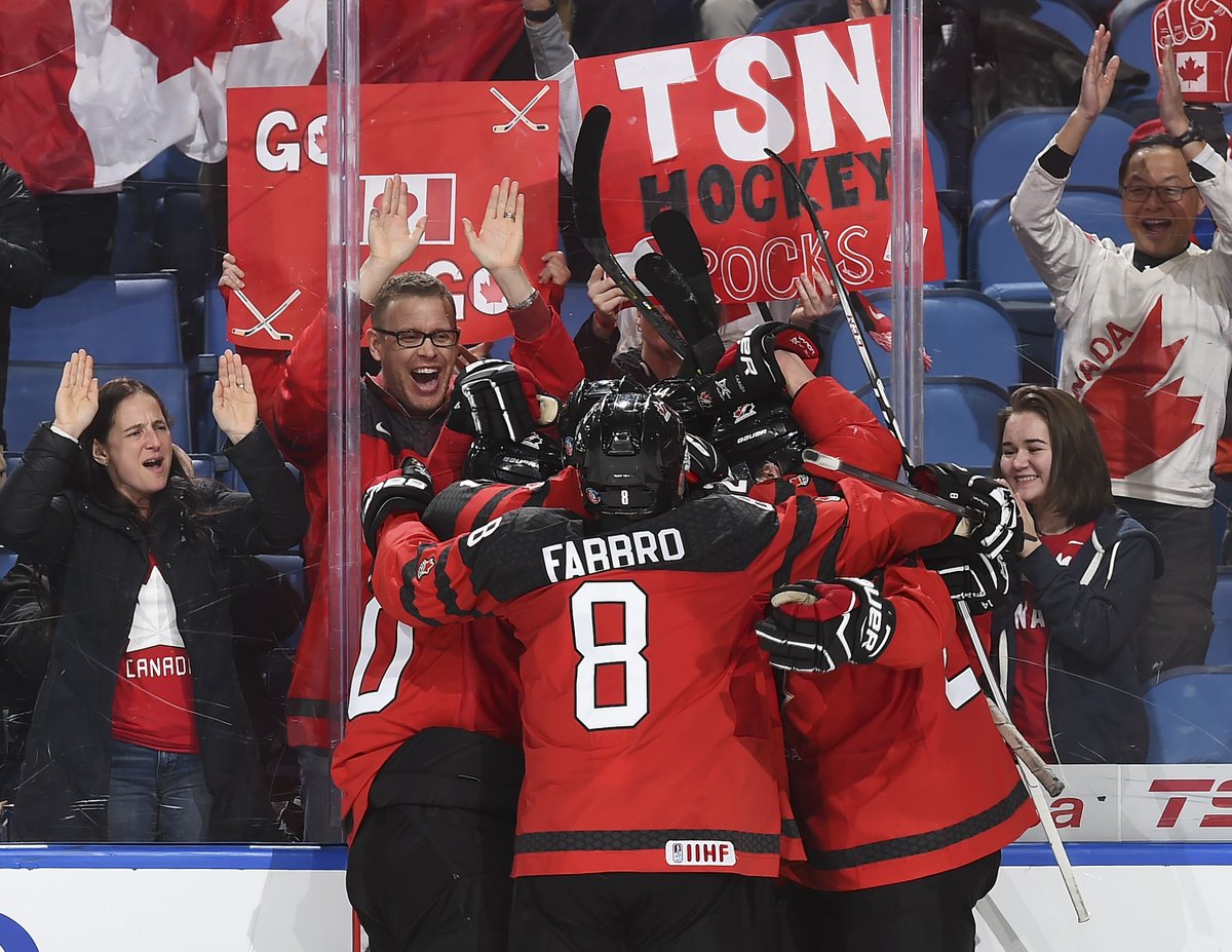 WorldJuniors's tweet photo. GAME OVER! 🇨🇦 is off to the gold medal game after a 7⃣-2⃣ SF win over 🇨🇿. Up next ... 🇸🇪 for 🥇 on Friday night. Statistics: https://t.co/KwYDit6riQ #WorldJuniors https://t.co/ka41RZDFnq