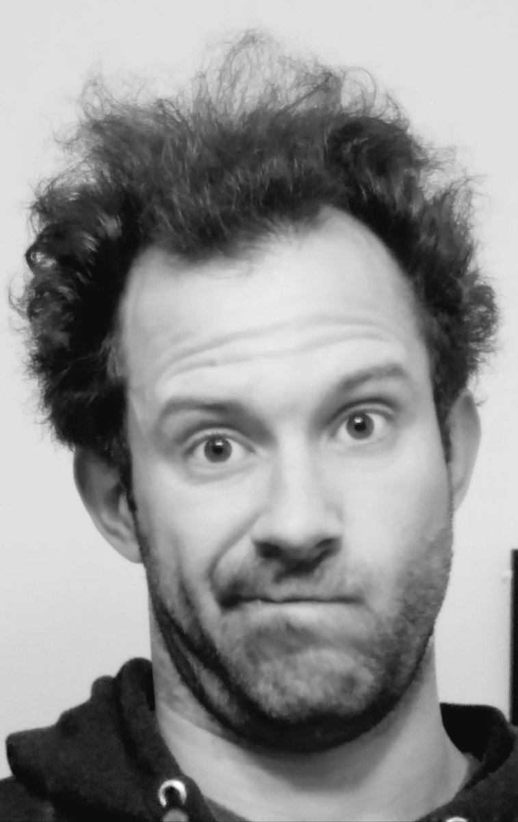 Me trying to figure out how to make good tweets happen.