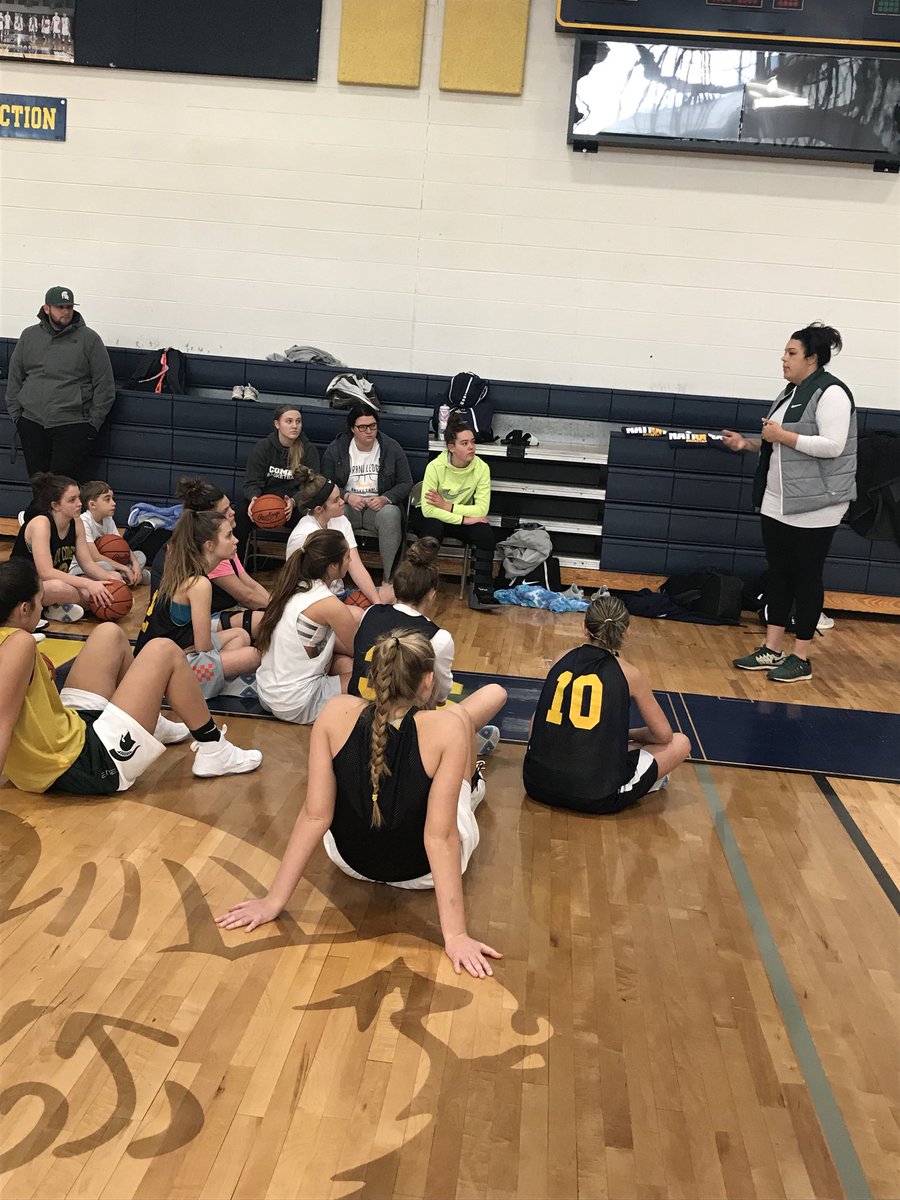 GL Girls Basketball tweet media