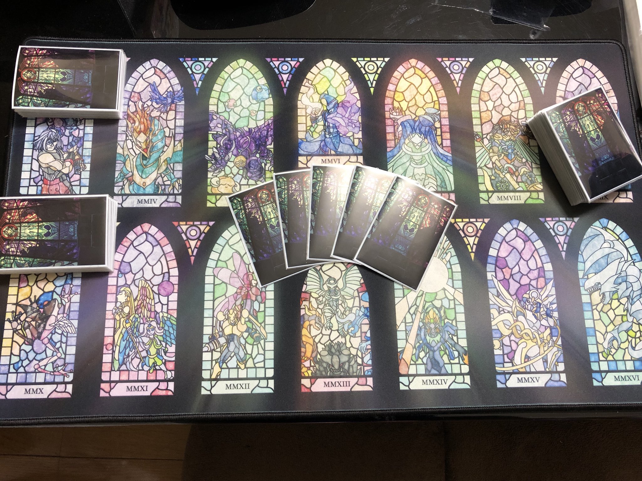 遊戯王　ARG 2016 プレイマット　ステンドグラス 遊戯王 海外 プレイマット ARG2016 ステンドグラス 遊戯王