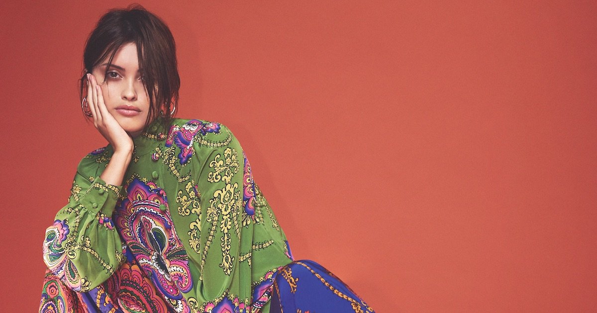 .<a href="/Sarah3llen/">Sarah Ellen</a>—Australian actress, model, scriptwriter—is taking on the world in style. au.vogue.com.au/KVQP3x9