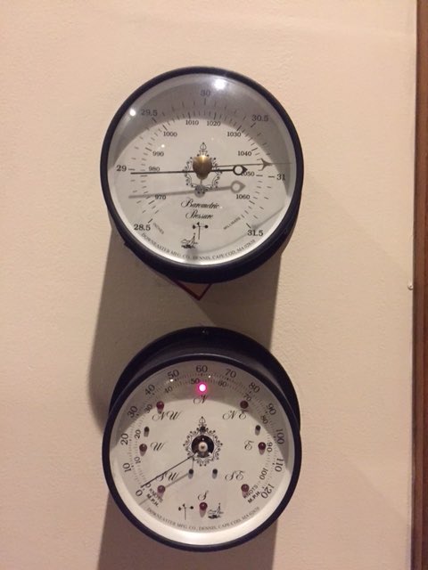 RichardA_Carter's tweet photo. Shout out to Barry @wbz  5 PM barometric pressure reading Littleton Mass. #WBZ @BarryWBZ https://t.co/gs13v0VPBS
