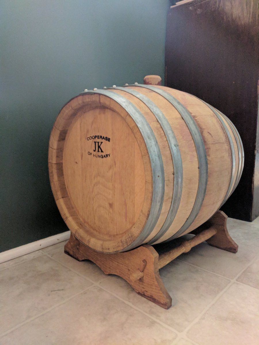 Because Whisky tweet media