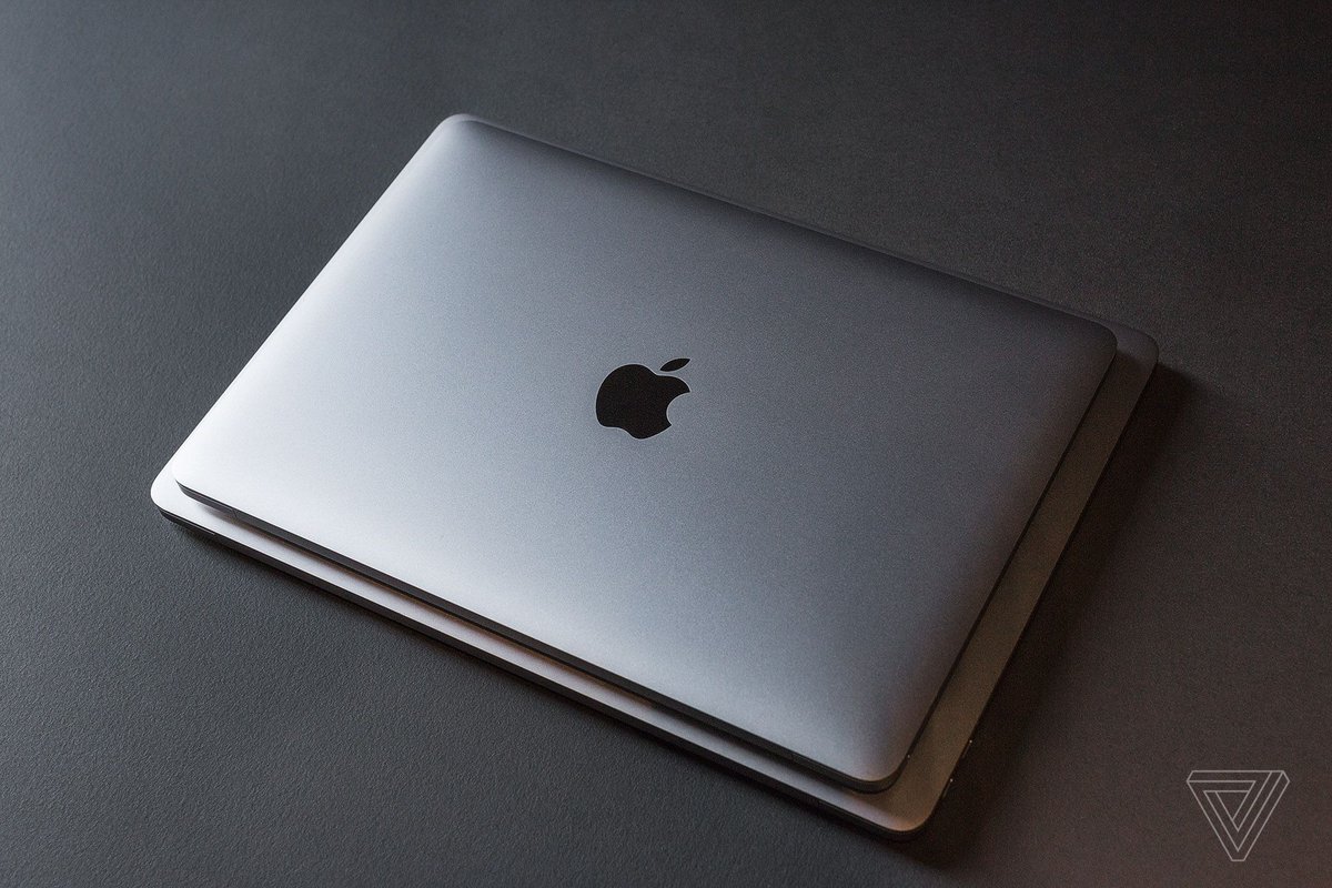 verge's tweet photo. Apple confirms all Mac and iOS devices are affected by Meltdown and Spectre bugs https://t.co/PjaMnElZmH https://t.co/csxQvBIq7L