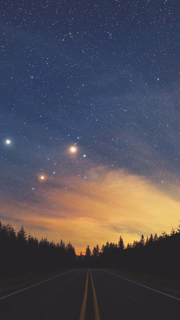 يارب لا ترينا من أوجه الحياة إلا وجه الفرح .