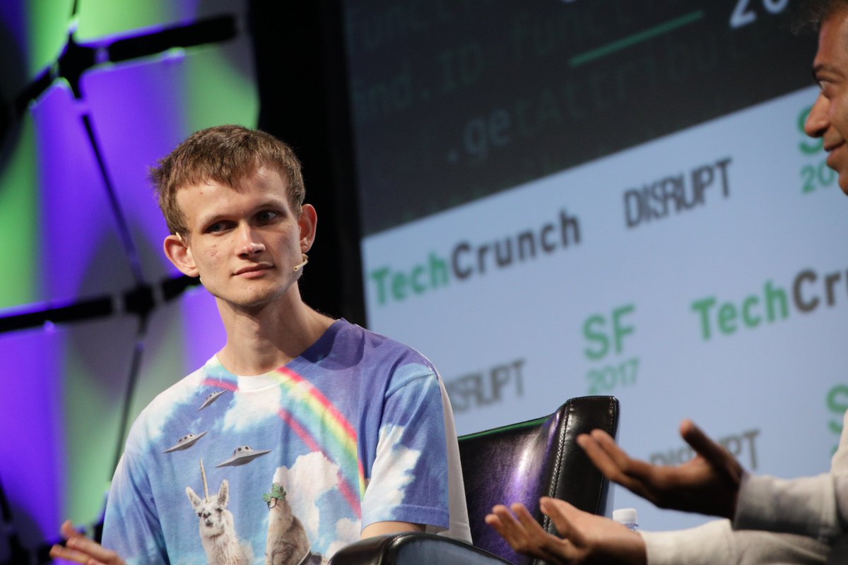 Ethereum breaks new record by reaching $1,000 for the first time. #cyrptocurrency okt.to/xwAtWs