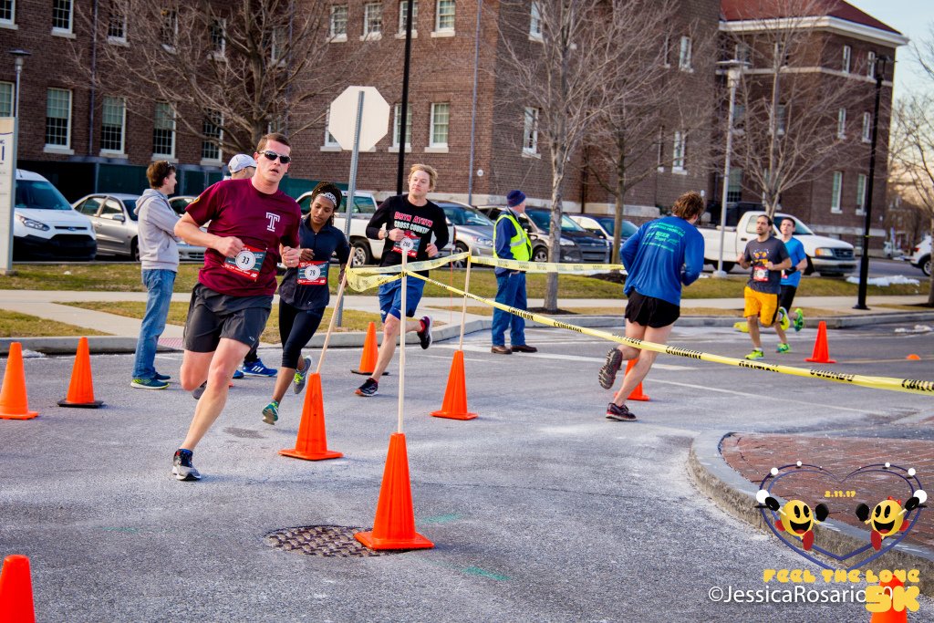 Run S'more tweet media