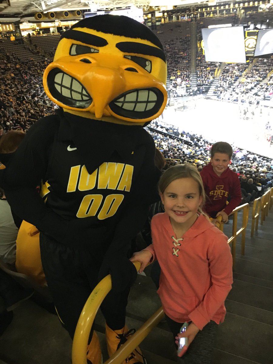 Bartz158's tweet photo. #FightForIowa https://t.co/6SCKpkTaqc