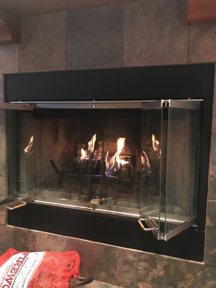 ProMasonry's tweet photo. Nothing like a wood burning fireplace! 🔥 just make sure to keep kids &amp; pets a safe distance away #fireplace #werecold #coldfront #WinterSafety #firesafety #CycloneBomb2018 https://t.co/e24m9r6Kmd