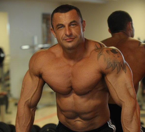 paco cutler on Twitter: "#TomaszJafernik #bodybuilder #hotdaddy #