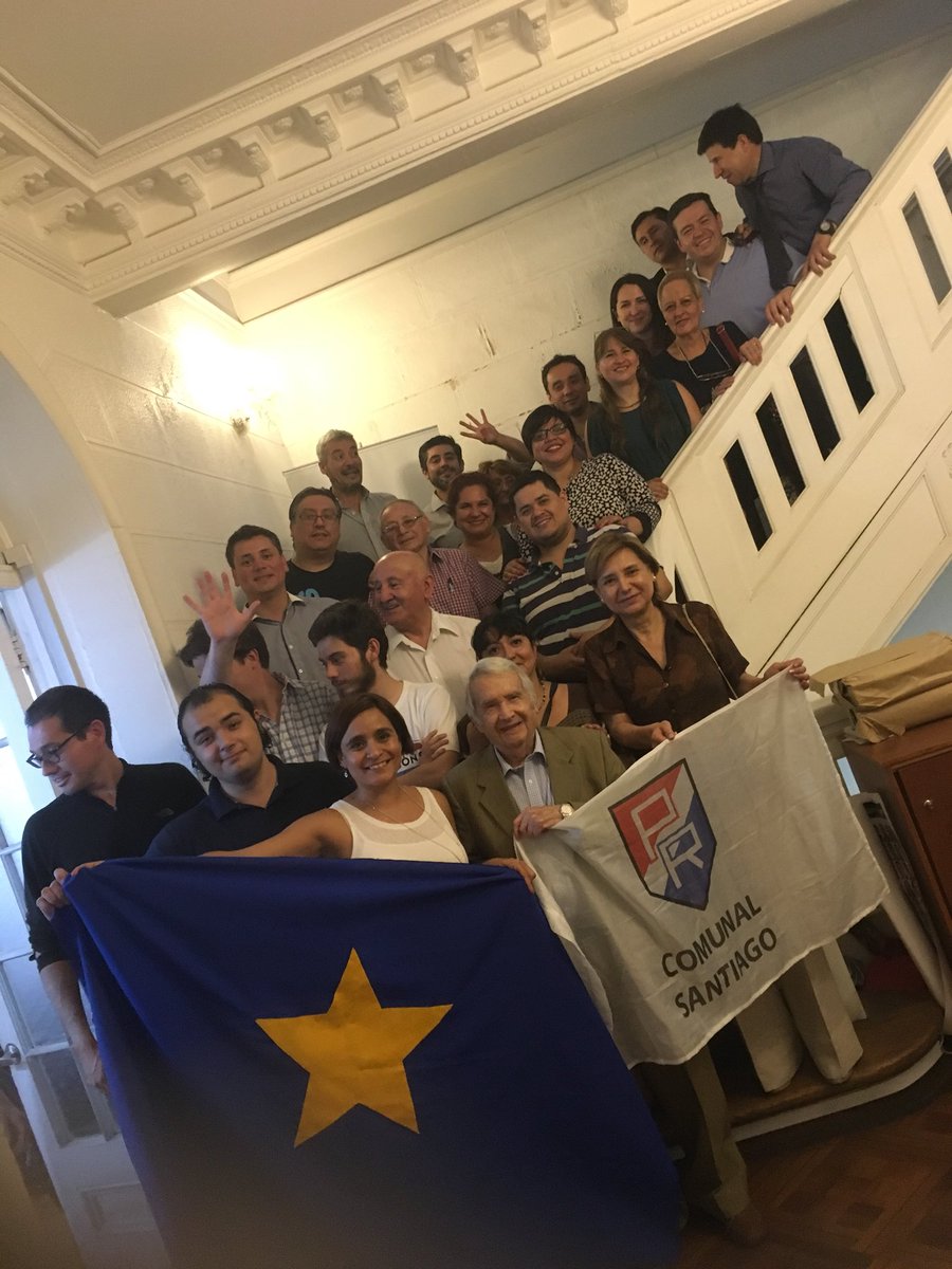 DaniRiosPR's tweet photo. Y seguimos trabajando por el partido de los grandes ideales ¡De pie radicales de Stgo!
#154AñosPartidoRadical https://t.co/WHYkyXitAW