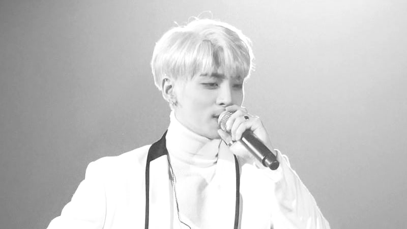 soompi's tweet image. 10 Songs Written And Produced By #Jonghyun That We Will Always Remember
soompi.com/2018/01/04/x-s…