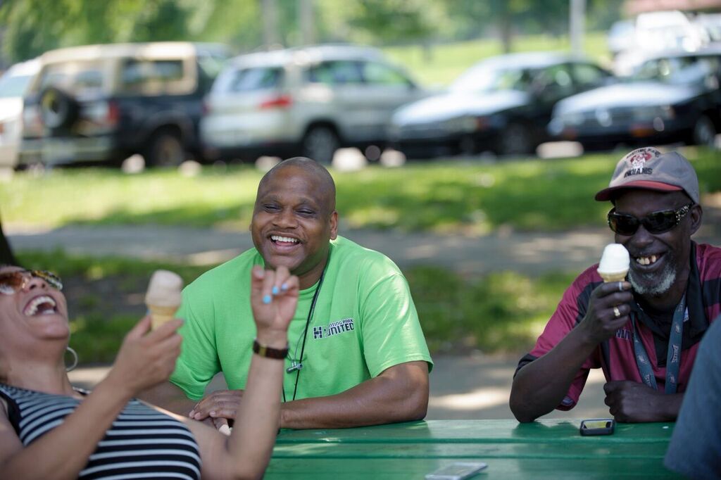 huntingparkunit's tweet photo. Hunting Park is truly a special project.

"A Day In the Park"

Thanks to the Robert Wood Johnson Foundation 

#HuntingParkUnited
#NorthPhillyAztecs
#HuntingParkCommunityGarden
#HuntingParkFarmersMarket
#HuntingParkFitnessGroup
#RealRapPhilly. https://t.co/kNOSNOlsbj