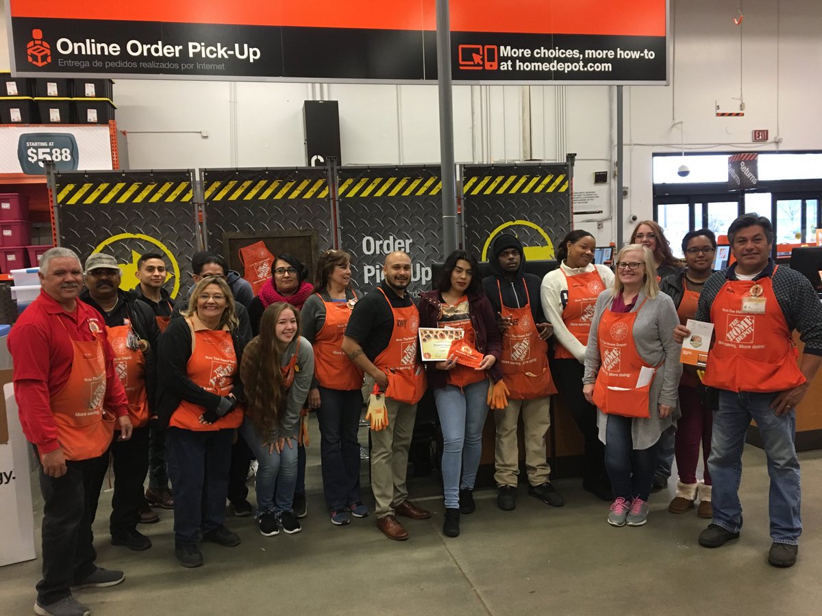 Liz Murphy tweet media