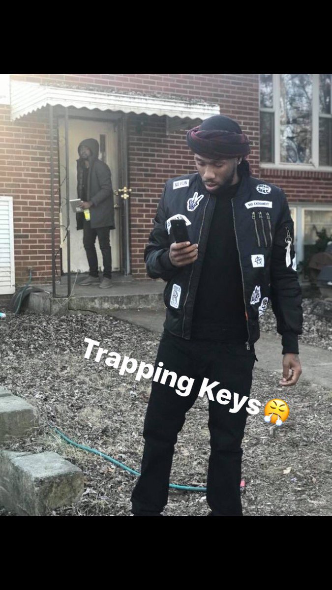 Taun515's tweet photo. @Lil_Half_a_Key X @TrappermanDale  #DGR18 🥇 https://t.co/9JCRWrOWQL
