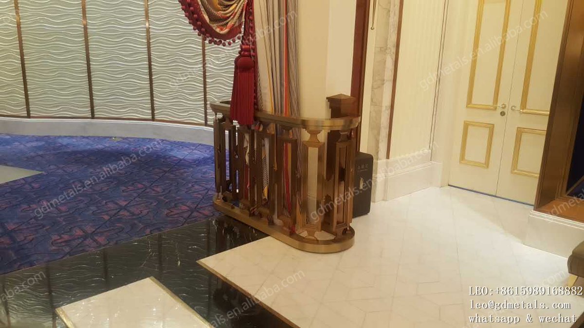 bryant_lithium's tweet image. Korea Paradise Casino Engineering, Hall Railing, Bronze Stainless Steel Hairline Finish