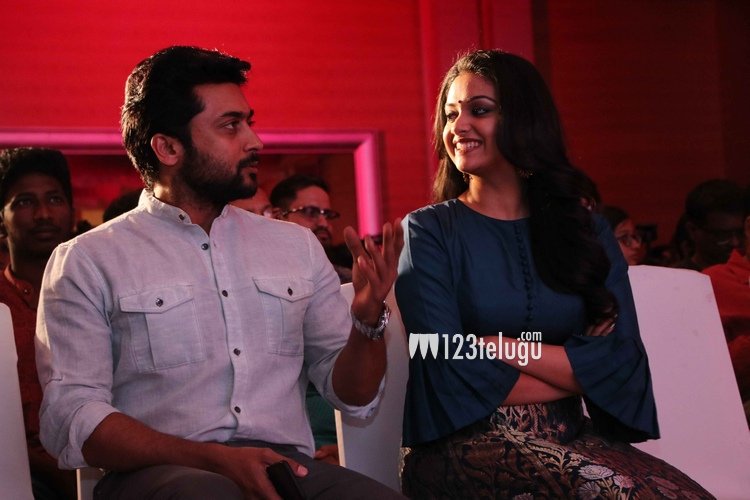 123telugu's tweet photo. Photos: #Gang Tamil Audio Launch
https://t.co/GFqsbMxe60
#Suriya #KeerthySuresh #ThaanaaSerndhaKoottam #TSKAudioLaunch https://t.co/9acGx2D1PR