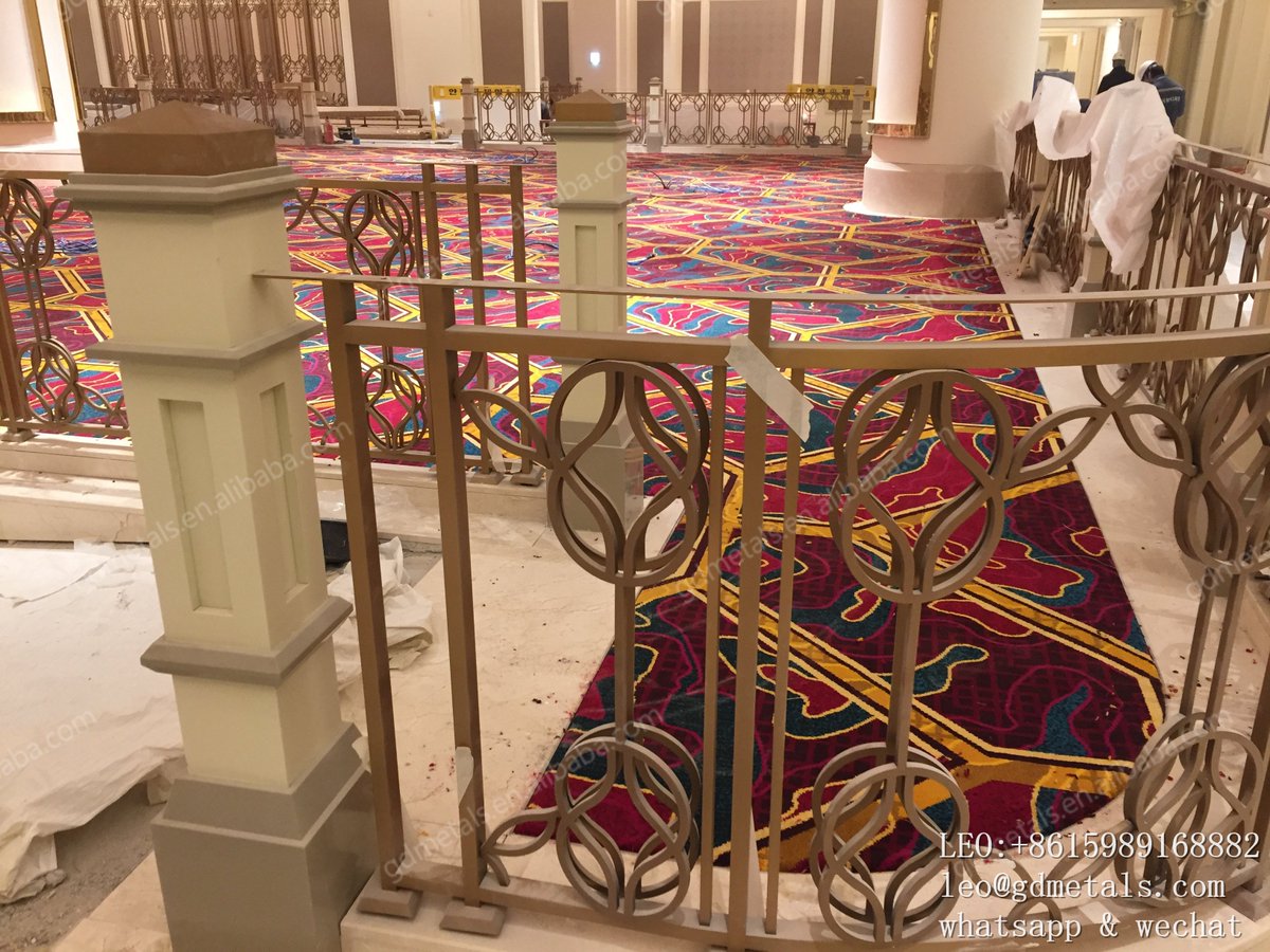 bryant_lithium's tweet image. Korea Paradise Casino Engineering, Hall Railing, Bronze Stainless Steel Hairline Finish