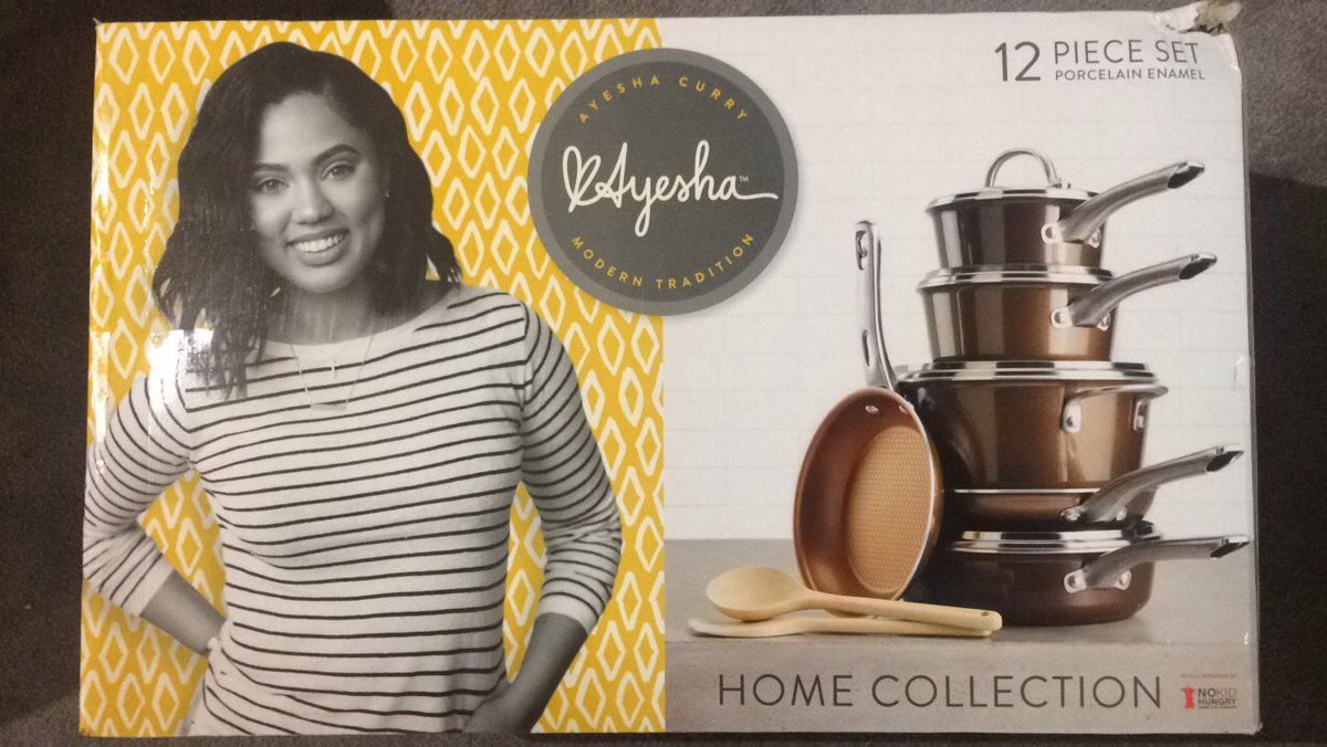 AmandaHaase1's tweet photo. Merry Christmas to me!!! 😍😍😍🙌🏼🙌🏼🙌🏼 #gamechanger @ayeshacurry https://t.co/VhqO23uzar