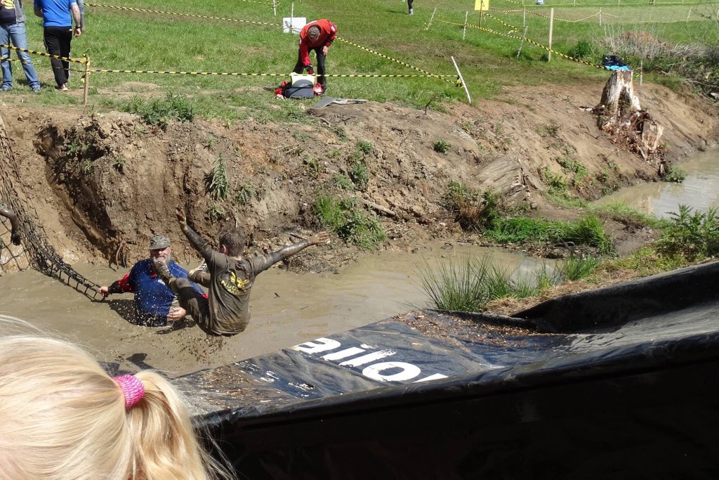 EthanH4HMetters's tweet photo. Mum is busy today sorting base layers &amp; clothes for #LoveMud @TheNuclearRaces taster session on Saturday-it’s going to be so funny! 😂 @kazenkai we might be a bit muddy when we turn up for squad 😁😂 https://t.co/gBrGvMOoSh