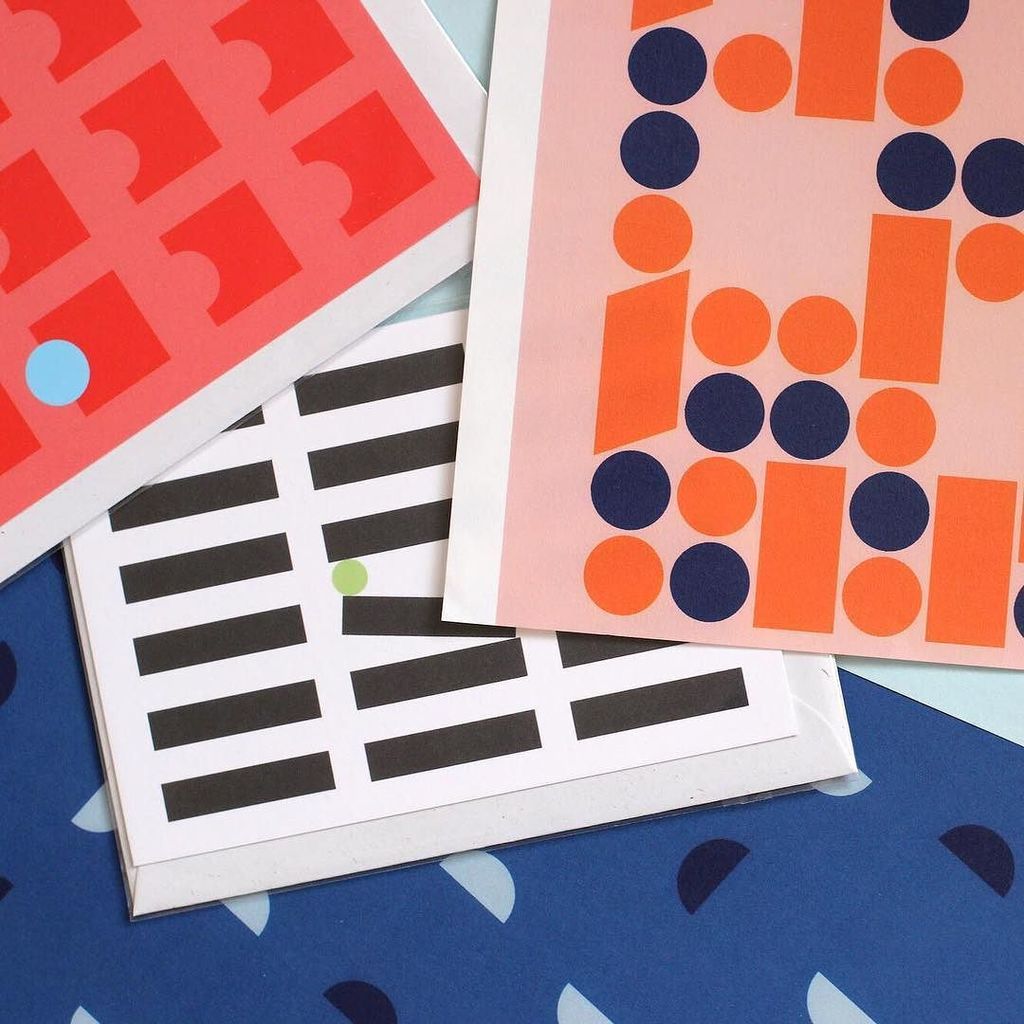 HanRichards's tweet photo. 💥🌈🌺
.
.
.
.
#stationery #madeinengland #giftwrap #greetingscards #adventuresindesign #minimalist #surfacedesign https://t.co/b3npxc2qxC https://t.co/ROJWlgipsT