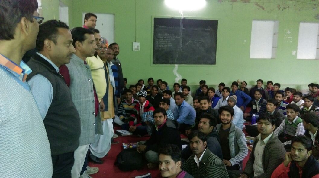 Raj_NavMatdata's tweet photo. #IAmNewIndia नवमतदाता पंजीकरण अभियान। @VasundharaBJP @AshokParnamiBJP @chshekharbjp @ashoksainibjym @BJYM4Rajasthan @BJP4Rajasthan @BhajanlalBjp @Saroj4bjp @ItBjym_Raj @virendra79 @hirendrakaushik @Nitin1524 . https://t.co/W8b3xUaWC6