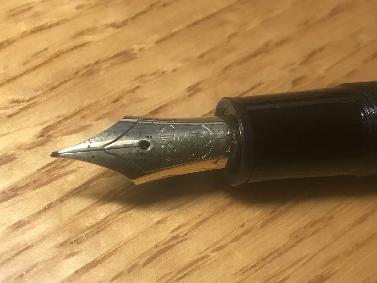 brianribbi's tweet photo. What will be the story you wrote this 2018? https://t.co/gi9UCde6of