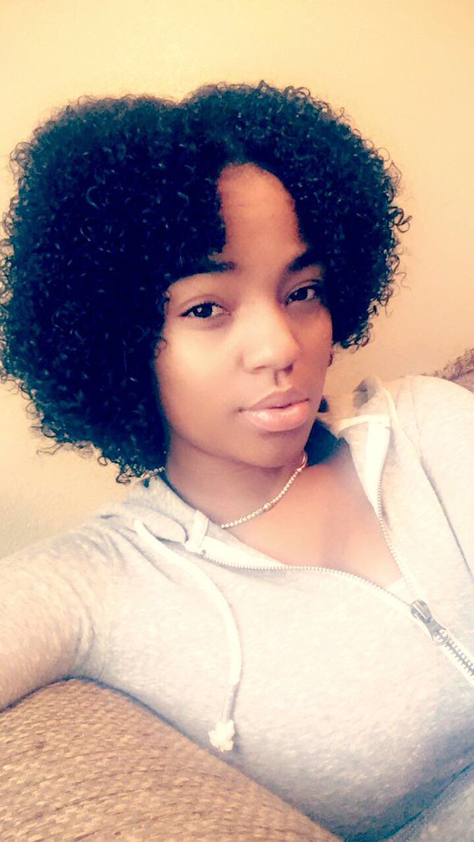 ZaniiaFineAss's tweet photo. 🌻Just stopping by 🤳🏽 https://t.co/zu6HL3Napg