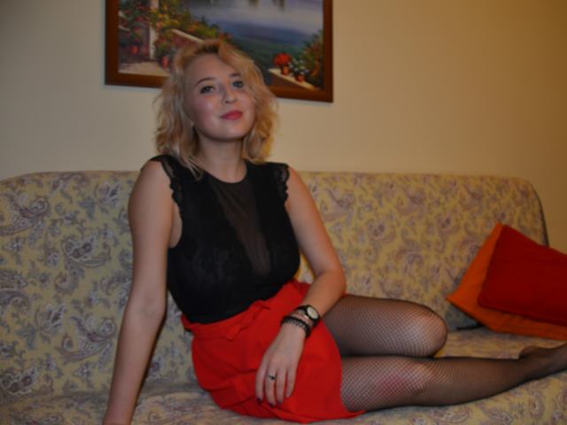 sexcamms's tweet image. sexcamms Are you ready for AdorableNinaa? bit.ly/2bvbKHf #sexcamera #videoonly #models