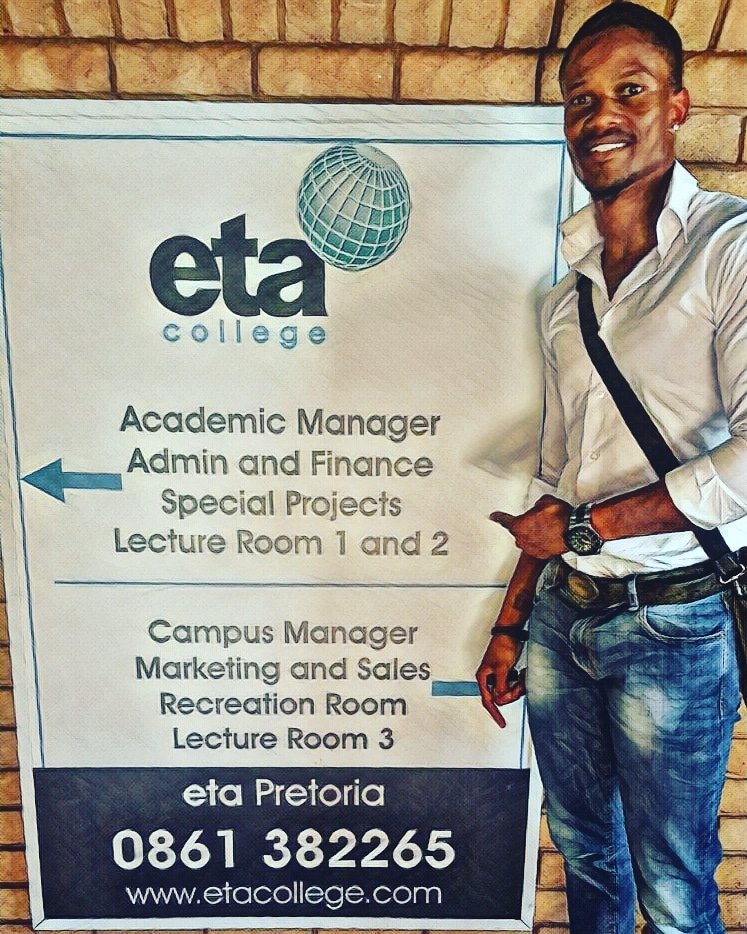 Let your dreams be bigger than your fears and actions louder than words!

It will take time,hardship,dought,sweat, but it's all worth it at the end of it all! 
I am standing next to a gaint,my dream,my future. Let's go for Gold. #2018andbeyond👊