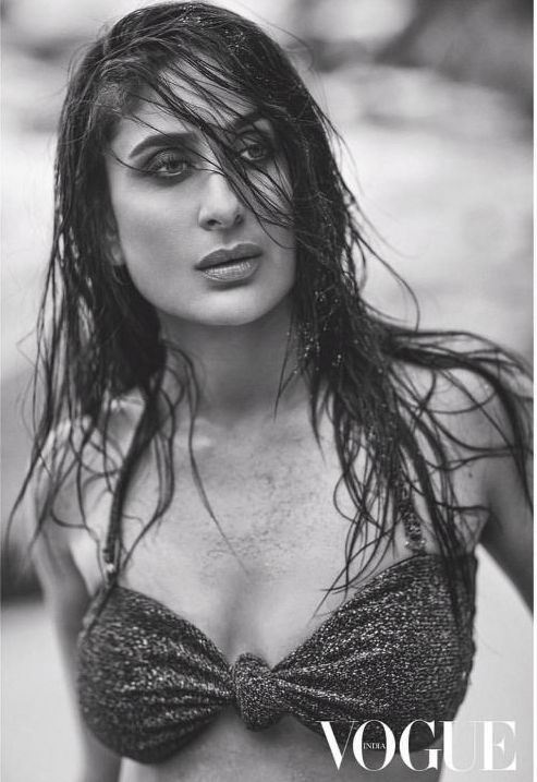 Fullonfilmy_'s tweet photo. Kareena Kapoor Khan is slaying it in her never-seen-before bikini-clad avatar in her latest photo shoot for VOGUE Indiaππ
#FullonFilmy
@KareenaOnline
@VOGUEIndia https://t.co/P7pQiGMyxz