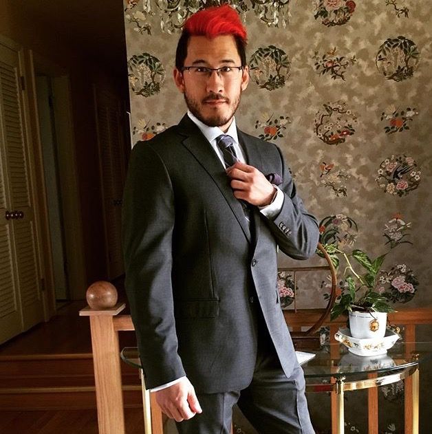 🙞"𝒜 𝑔𝑜𝑜𝒹 𝓉𝑒𝒶𝒸𝒽𝑒𝓇 𝒾𝓈 𝒶 𝒹𝑒𝓉𝑒𝓇𝓂𝒾𝓃𝑒𝒹 𝓅𝑒𝓇𝓈𝑜𝓃."🙜

✮ мαяк ε∂ωαя∂ ғιscнвαcн
  ⋆ εηgιηεεяιηg ρяσғεssσя
  ⋆ тεαcнεs αт υηιvεяsιтү
  ⋆ вιsεxυαℓ
  ⋆ ρяσғεssσя αυ
  ⋆ sнιρs ω/ cнεм
  ⋆ ∂εscяιρтιvε &amp; ℓιтεяαтε
  ⋆ #мαxiмυм

мιη∂ α ят?