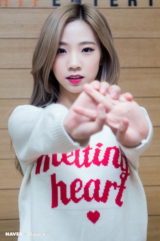 DSwb0nnVQAADejm.jpg:large