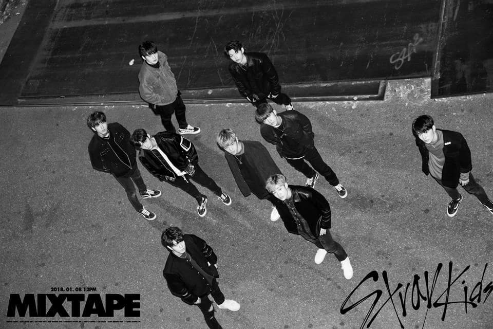 kstation_tv's tweet photo. STRAYKIDS unveil their group photos for their pre-debut on January 8th.

#straykids #boys #groupe #seoul #korea #kpop #predebuts #kstationtv #jypentertainment https://t.co/ArfKwPSTjv