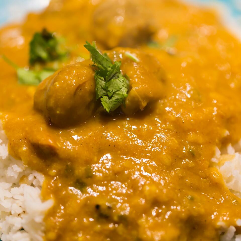 continentalbbd's tweet image. Traditional Friday Lunch served just the way you like it! Pop in for the tastiest Breyani in town. 

#traditional #breyani #sambals #muttondhall #rice #soji