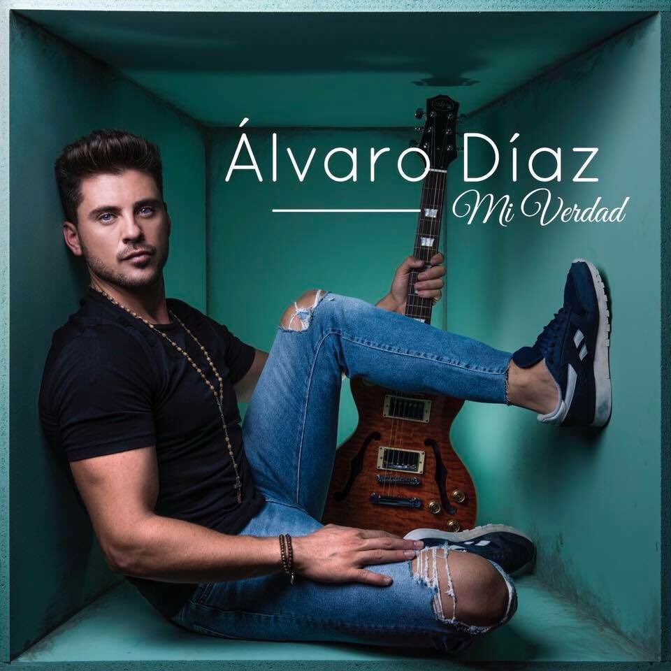 jaimeguaza's tweet photo. Ya suena en @radioteletaxi lo nuevo de @alvarodiazsc #SentadoAqui #Pidelo https://t.co/PRgbfjSAFU