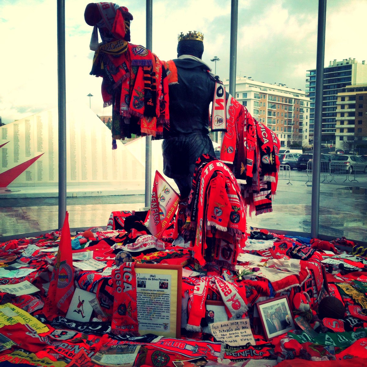 Markus Horn On Twitter Eusebio Da Silva Ferreira 25 1 1942 5 1 2014 Tuesonossorei Benfica