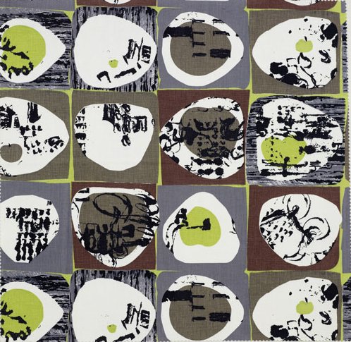 WhitworthArt's tweet image. British textile designer, #LucienneDay, was born #onthisday in 1917. Our gallery started collecting her textiles in the early 60s, hosted her first retrospective in 1993 and marked her centenary with an exhibition last spring. ow.ly/1EnN30h8ItS