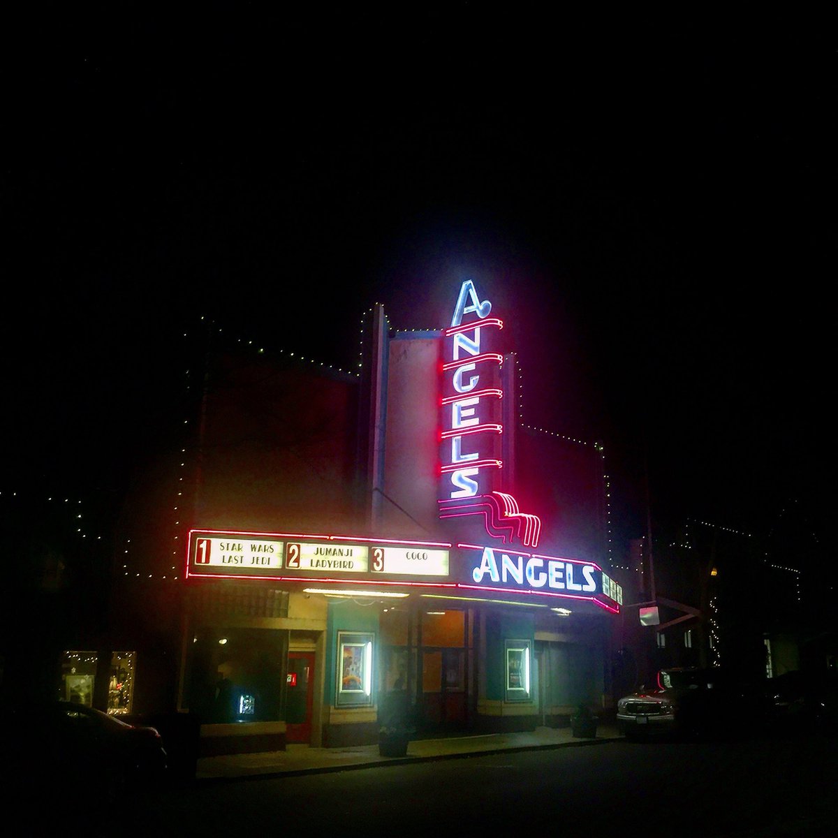 Traveled to a Historic Movie Theater called The Angels 6 Theater to watch the new Star Wars tonight. Angels Camp= Cool town. <a href="/starwars/">Star Wars</a>