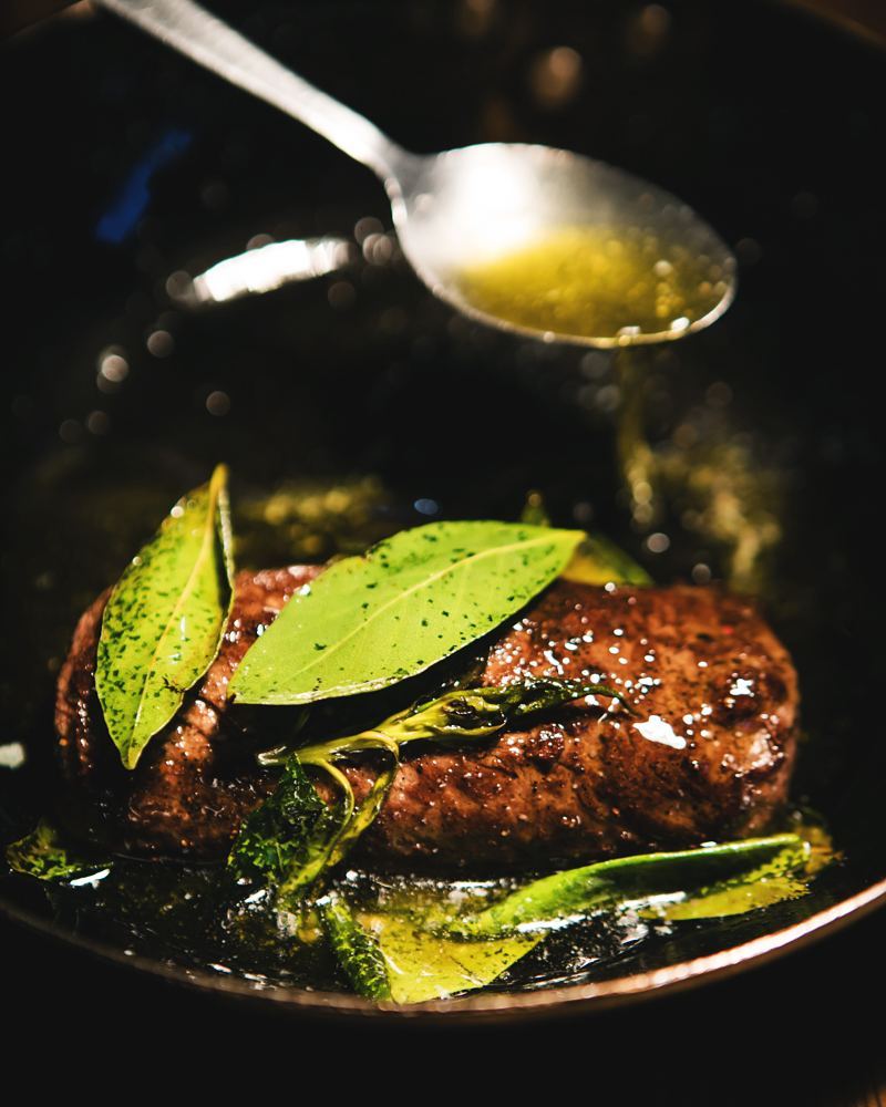 Springbok loin cooked on fresh bay leaf, Caperatif and nectarine.
#theshortmarketclub #foodie #food #restaurant #interior #justgoshoot #shortmarketclub #sonsofshortmarket #eatout #yum #foodporn #capetownfoodie #capetown #picoftheday