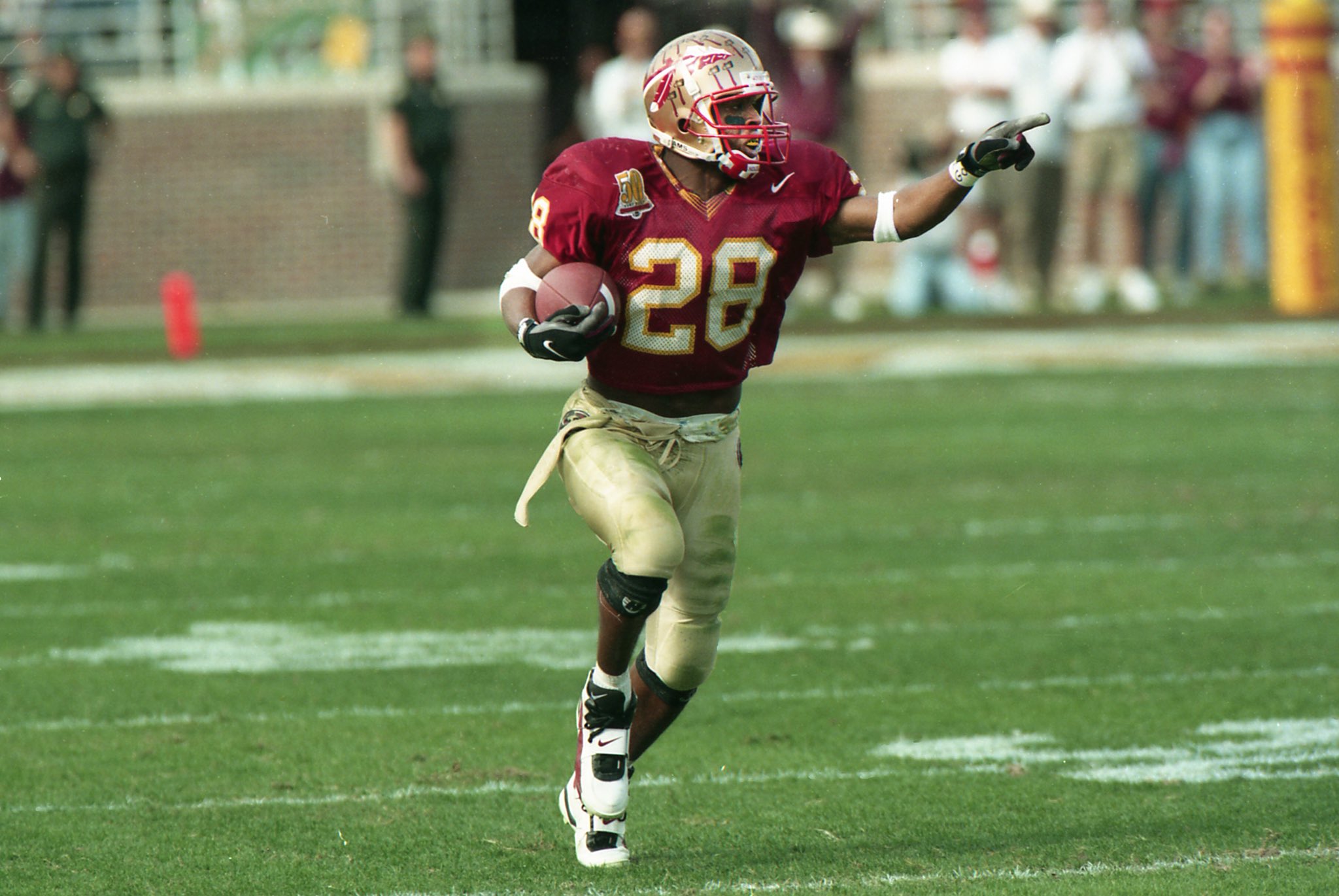 Happy birthday to FSU legend and great guy Warrick Dunn! ( 