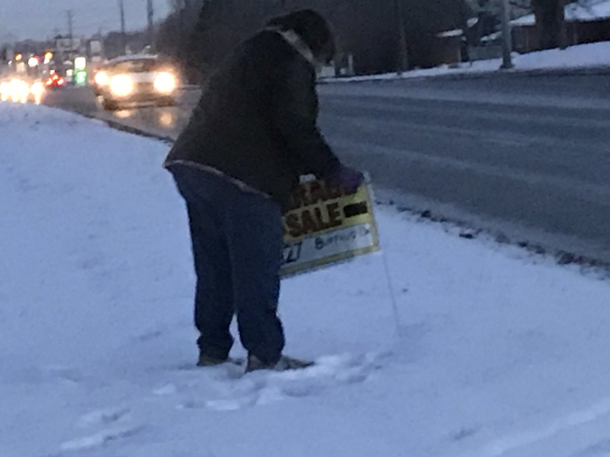 themarkbentley's tweet photo. So this happened this morning -7° weather #BombCycloneDeals #GarageSale #Winter #Cold #Freezing #Hammeringthroughtheice @PatMcAfeeShow https://t.co/PxwgpyVE7B