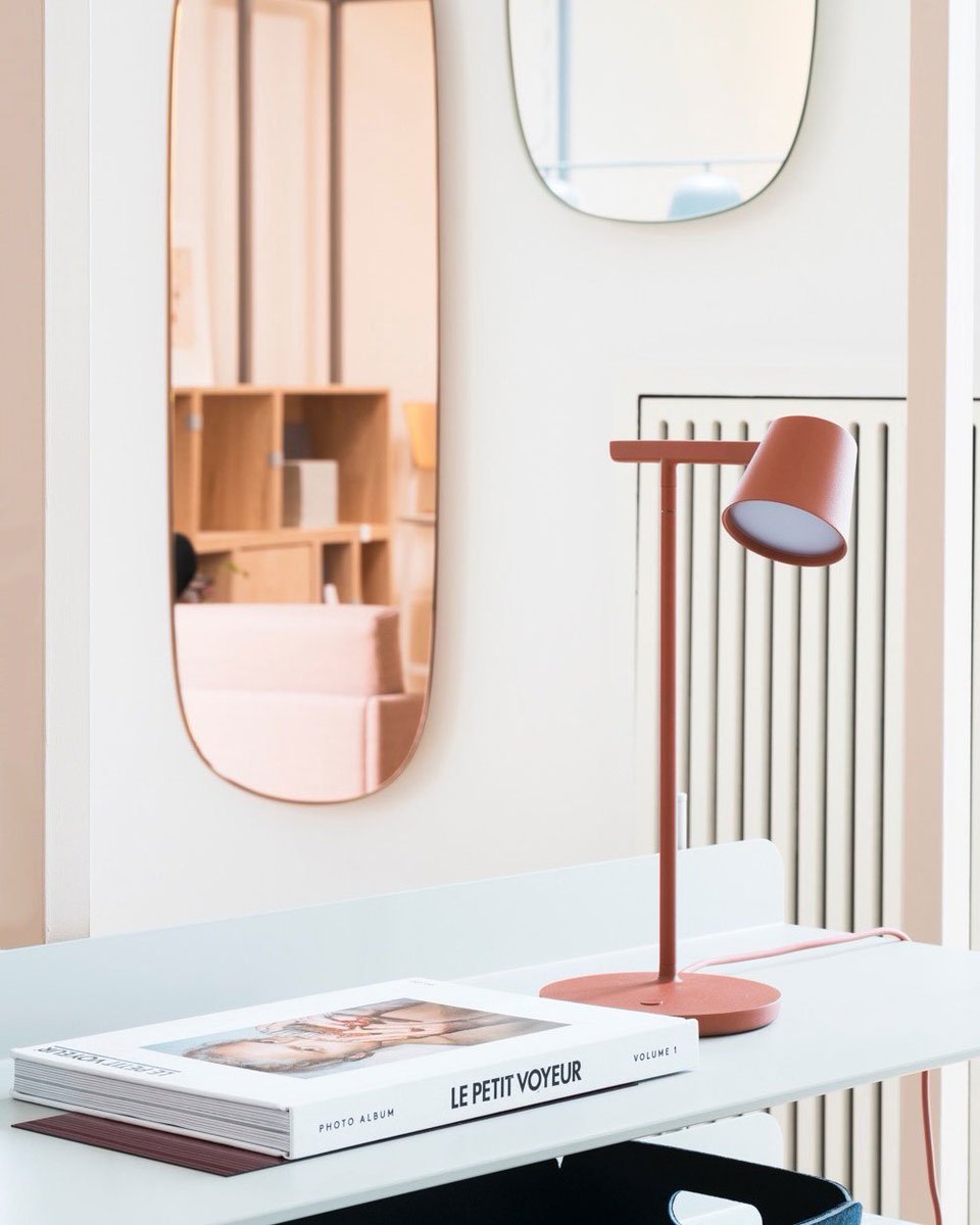 tip table lamp muuto