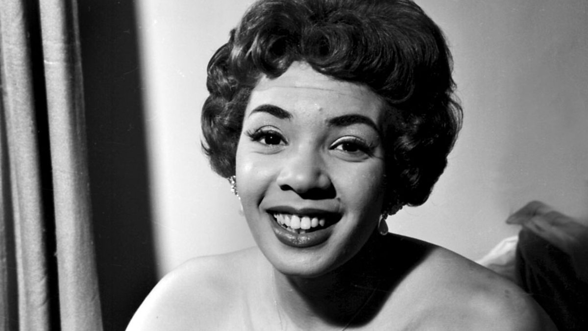  Happy Birthday to Dame Shirley Bassey! Born in Tiger Bay, 1937. 