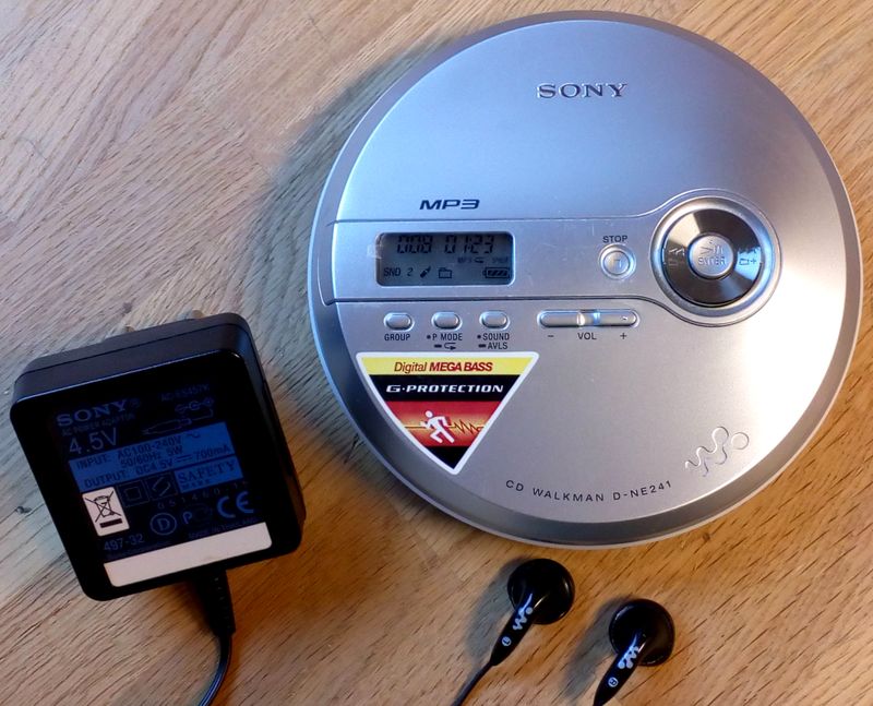 OBriensRetro&Vintage on X: "Sony CD Walkman   D NE   G