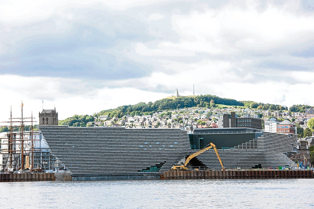 Dundee named alongside Los Angeles, Singapore, Florence and Patagonia in Bloomberg ‘top 22’ destinations dlvr.it/Q8zG08
